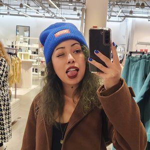 Meet your Posher, Ingrid